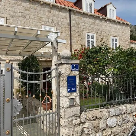 & Ivusic 게스트하우스 3*