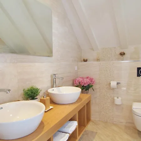 & Ivusic 두브로브니크